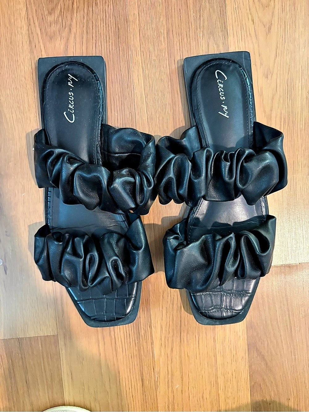 Ruched Slide Sandals in Black Like New